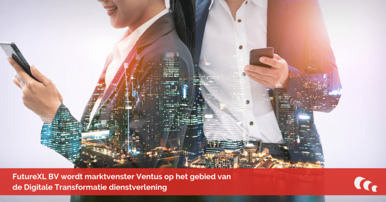 Shutterstock foto van twee mensen die op hun telefoon kijken
